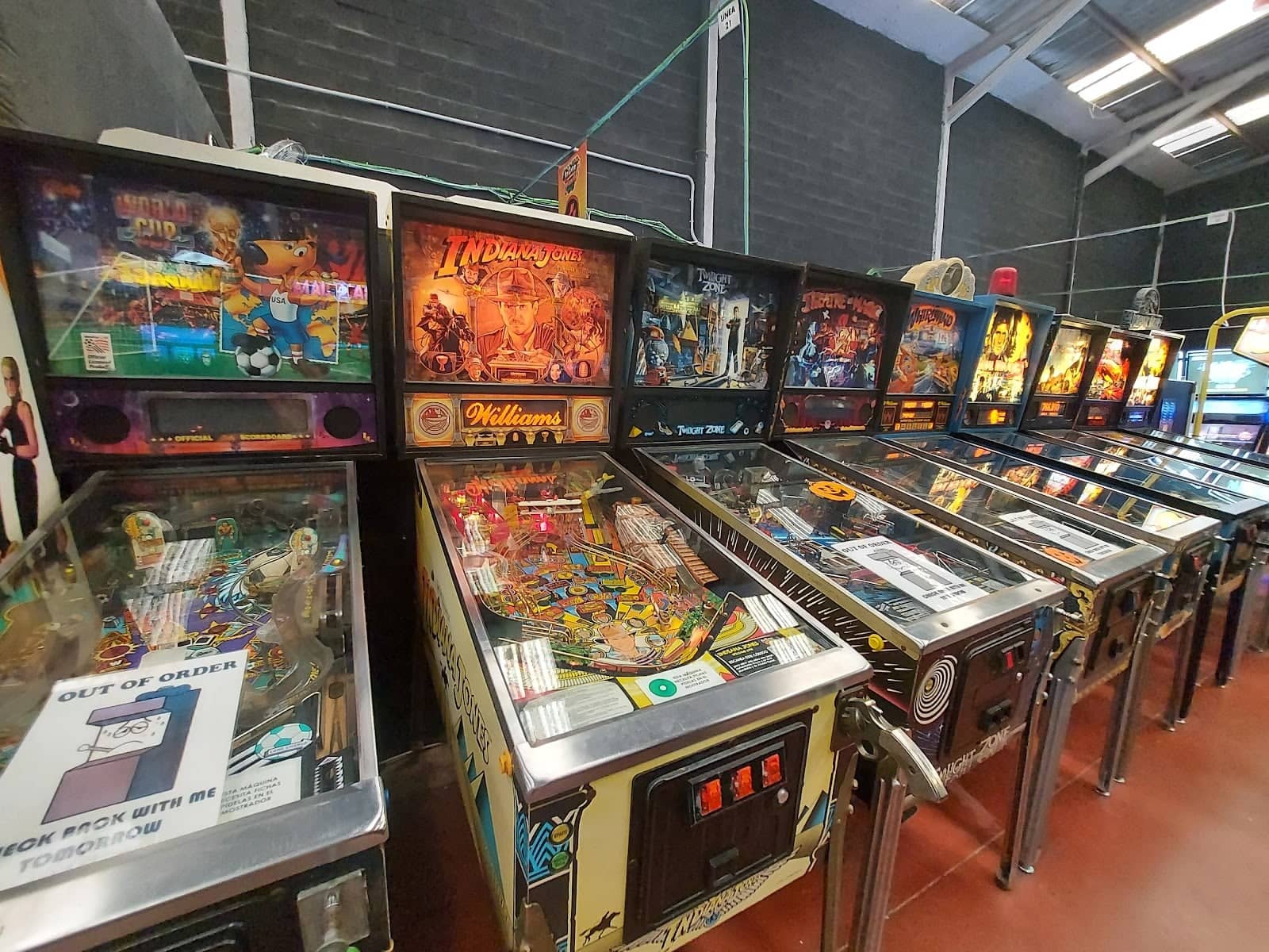 Arcade Planet - Sevilla Retro