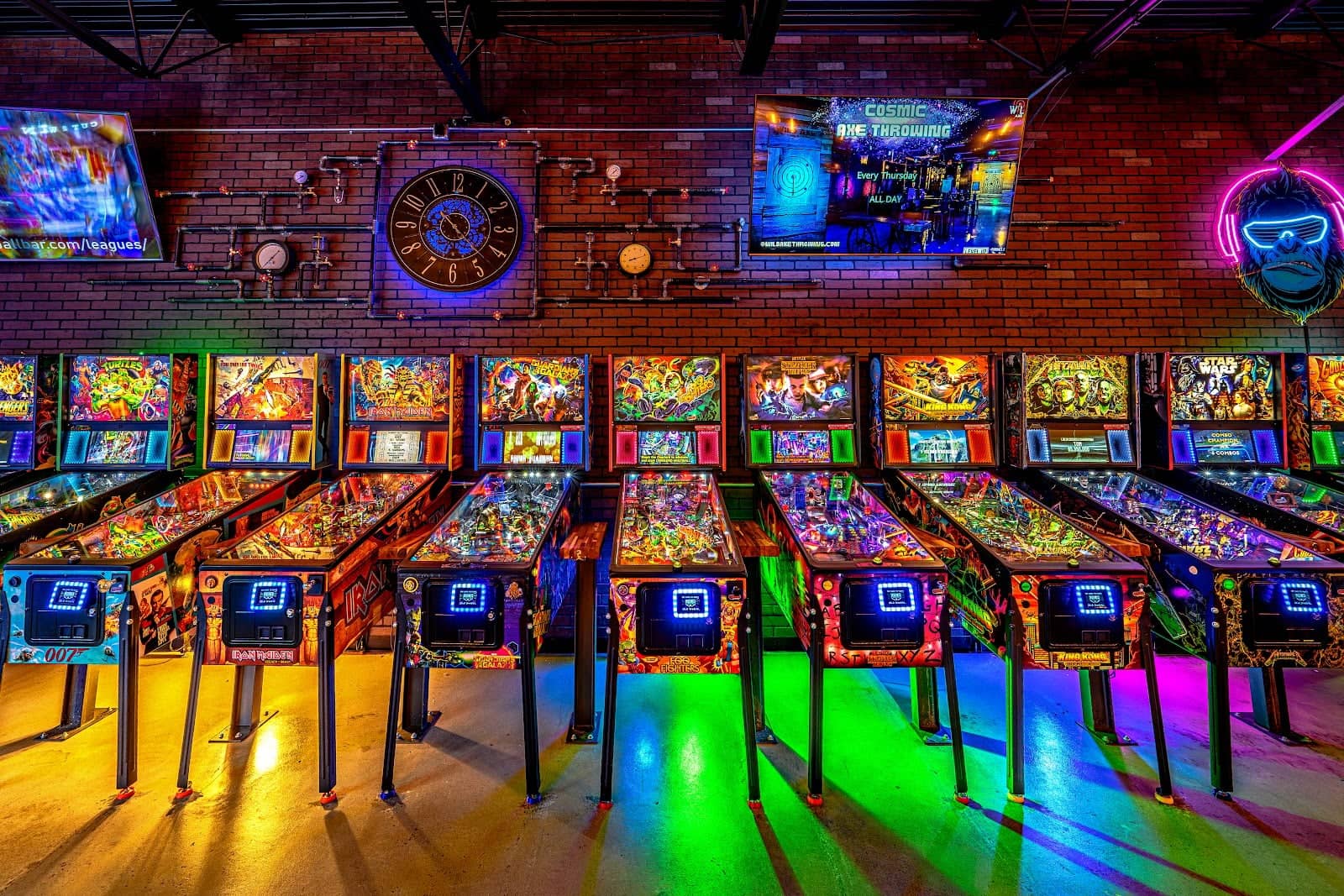 Level Up Pinball Bar