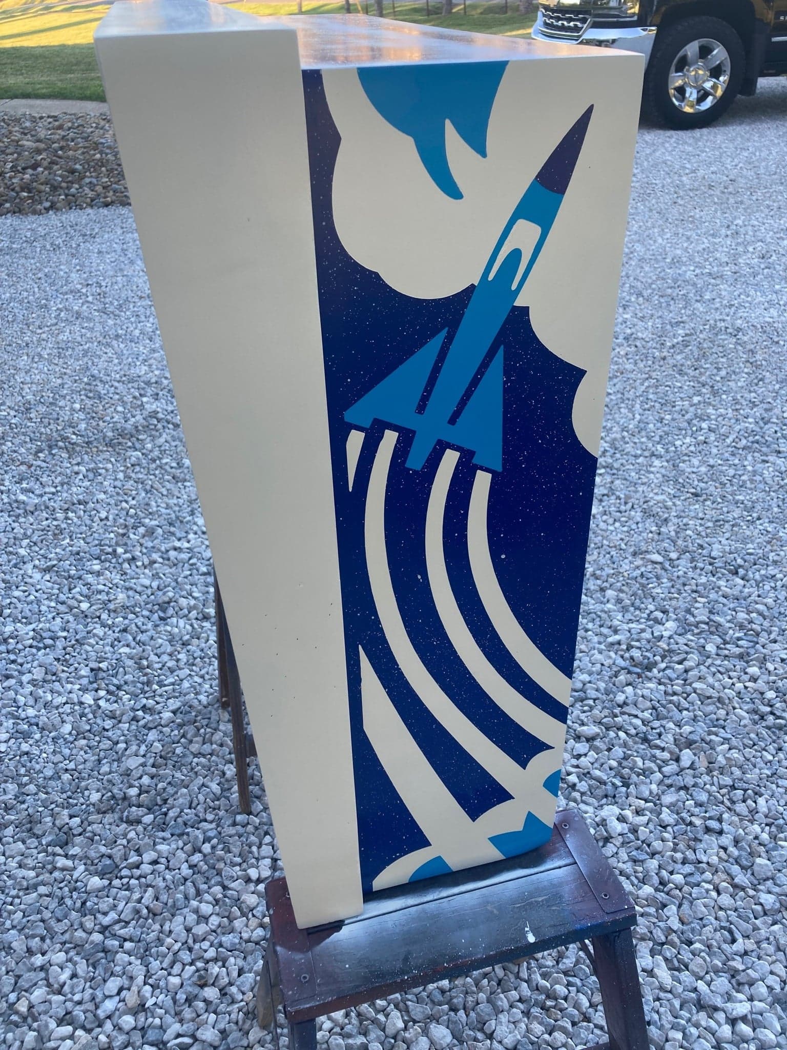 Strato Flite Cabinet 2