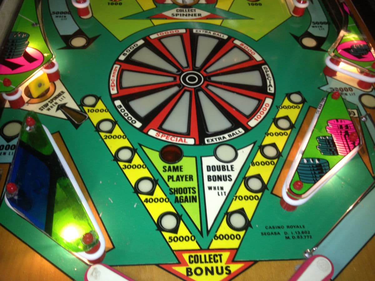 Casino Royale thumbnail 5