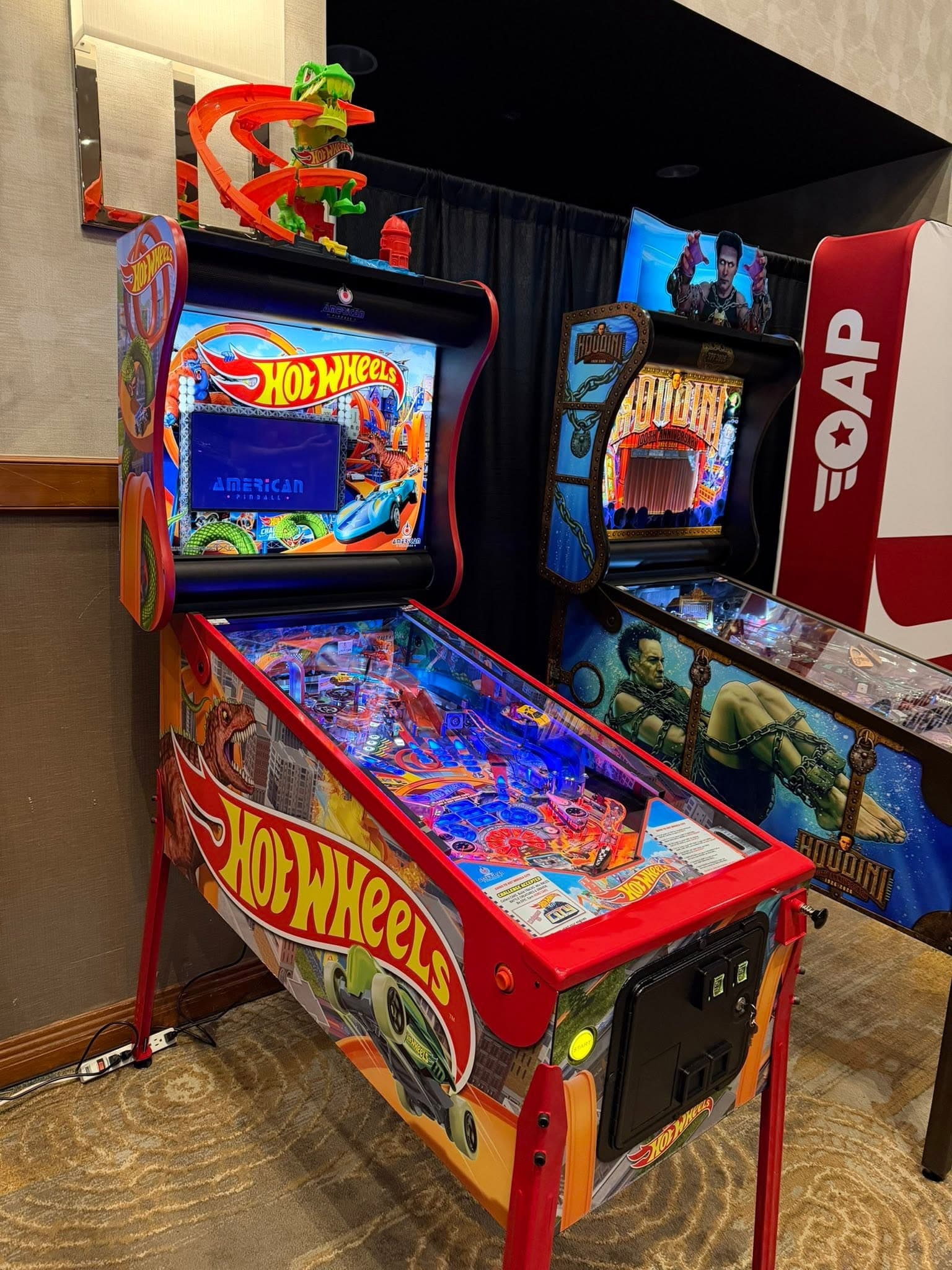 hot wheels pinball