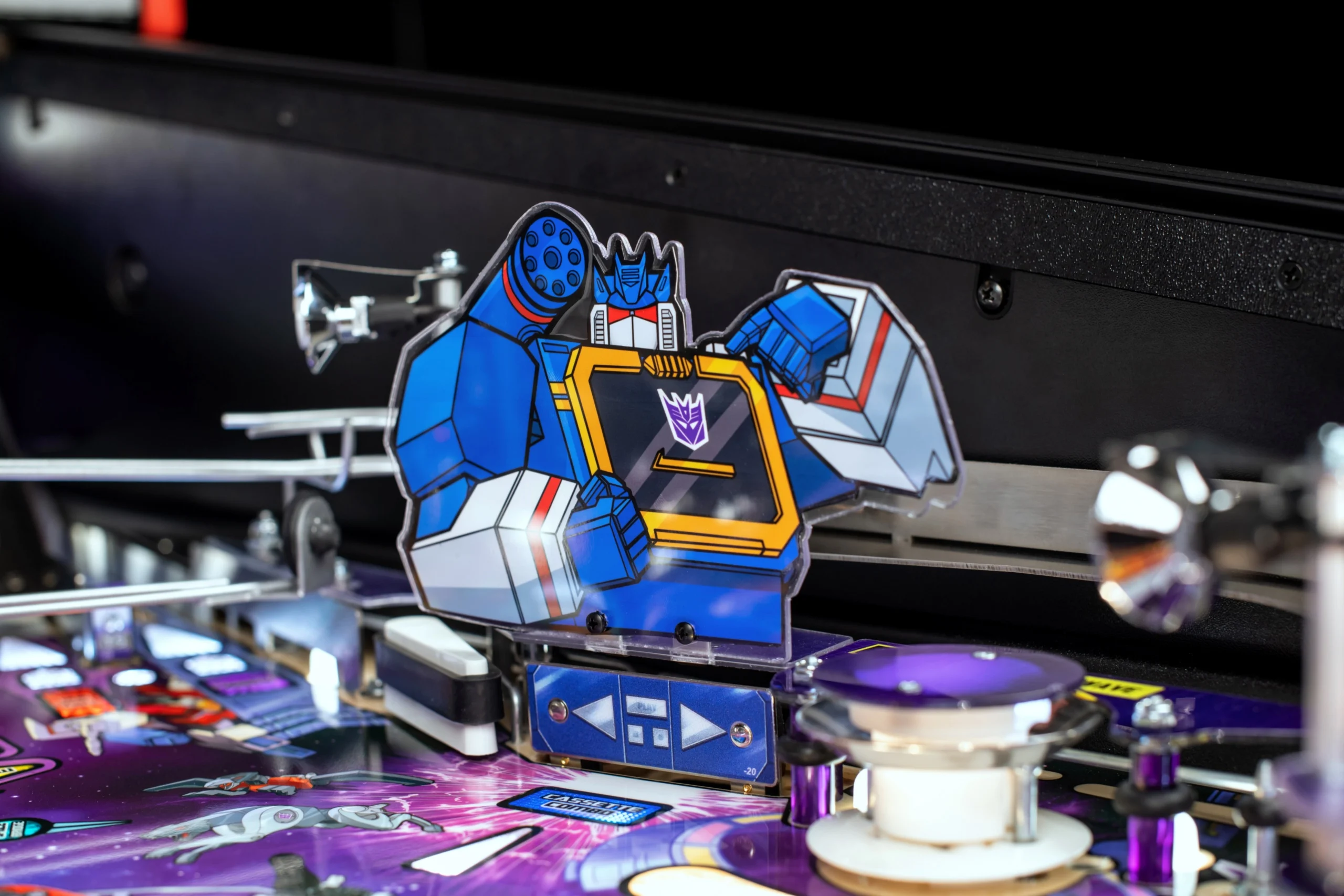 Transformers: More Than Meets the Eye - photo 2