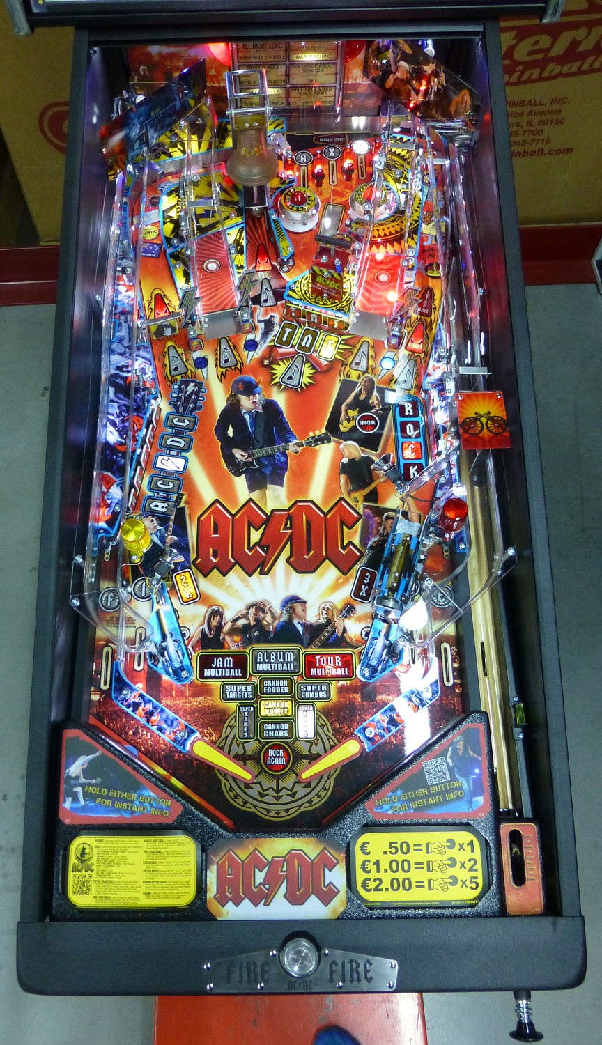 AC/DC photo 6