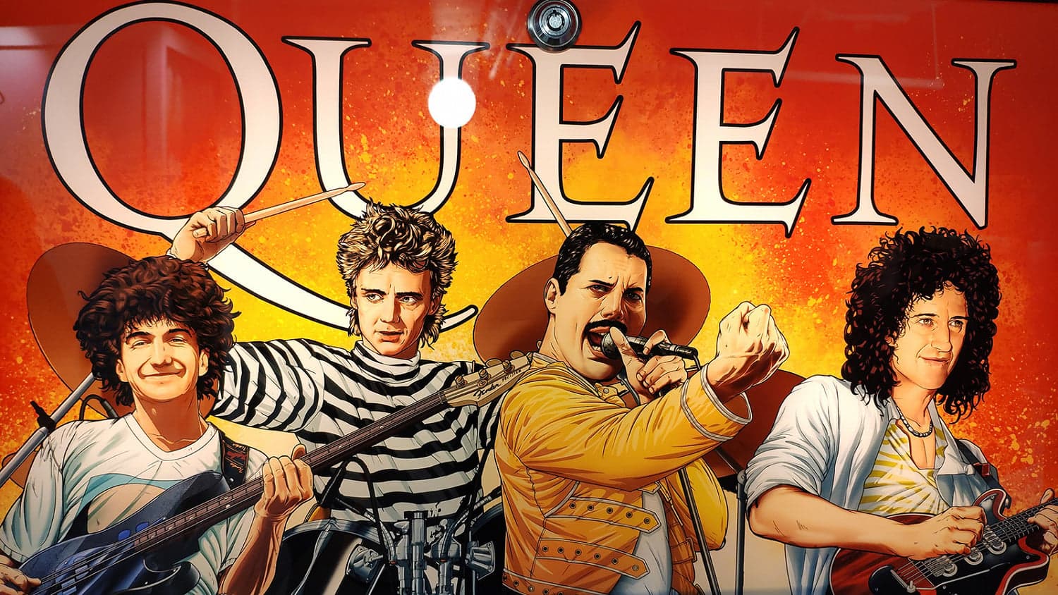 Queen photo 3