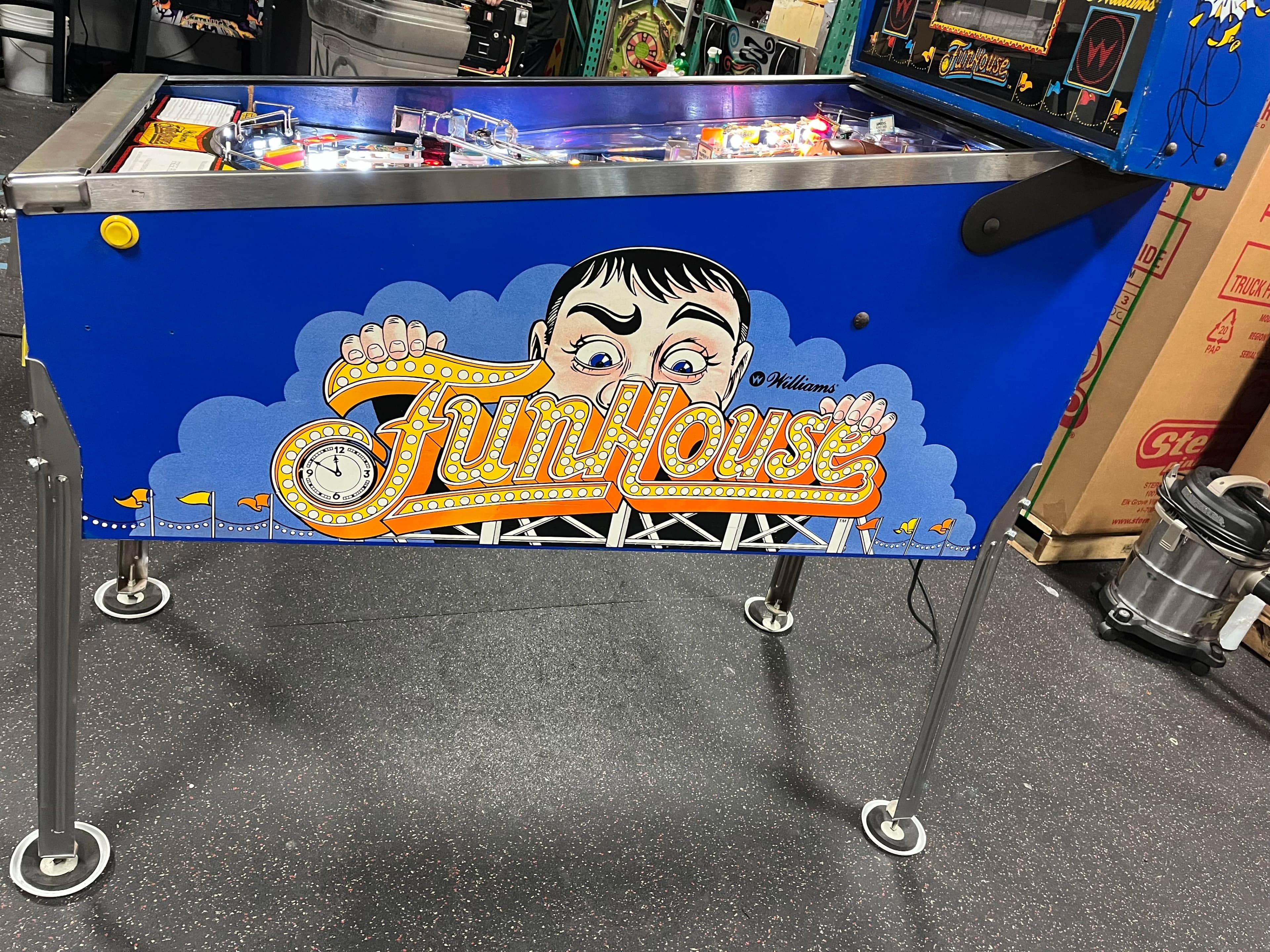 Funhouse thumbnail 5