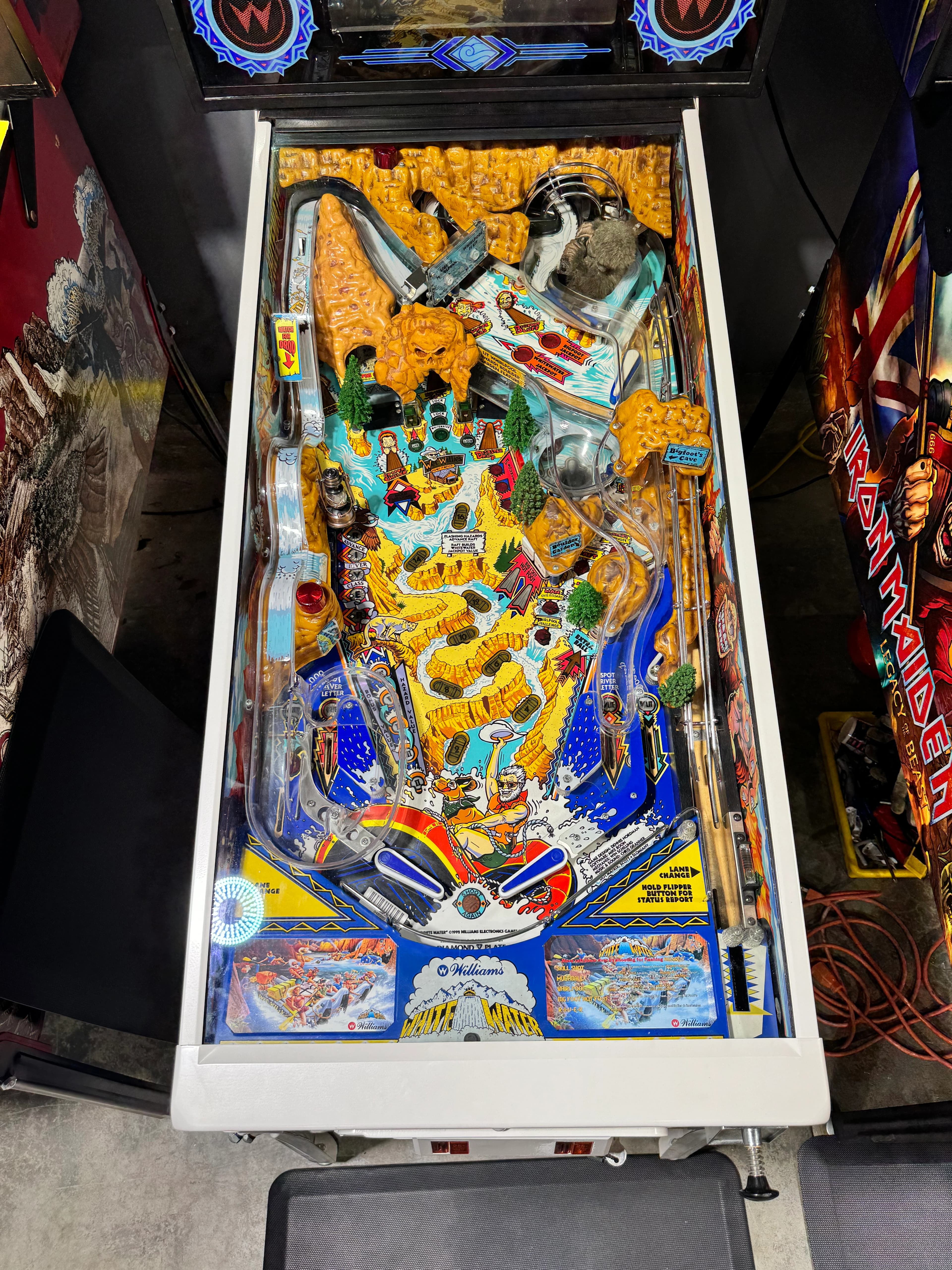 White Water thumbnail 4