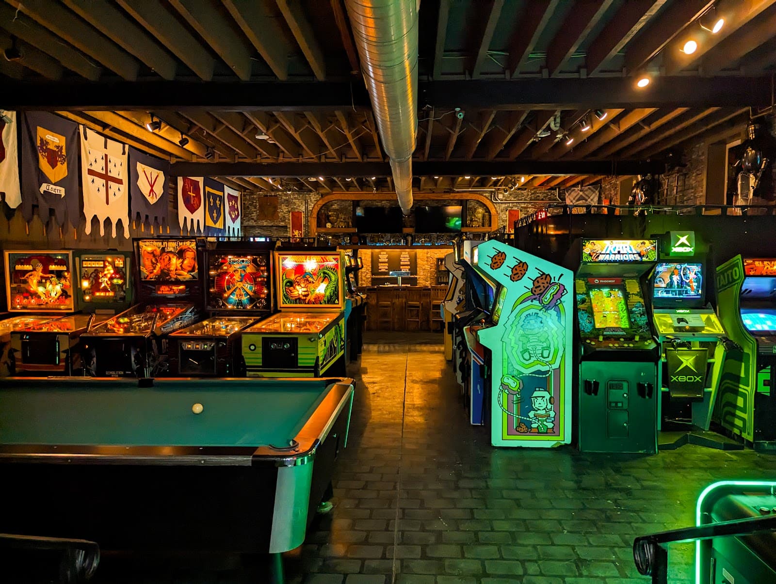 Fun Dungeon - Brewcade & Billiards