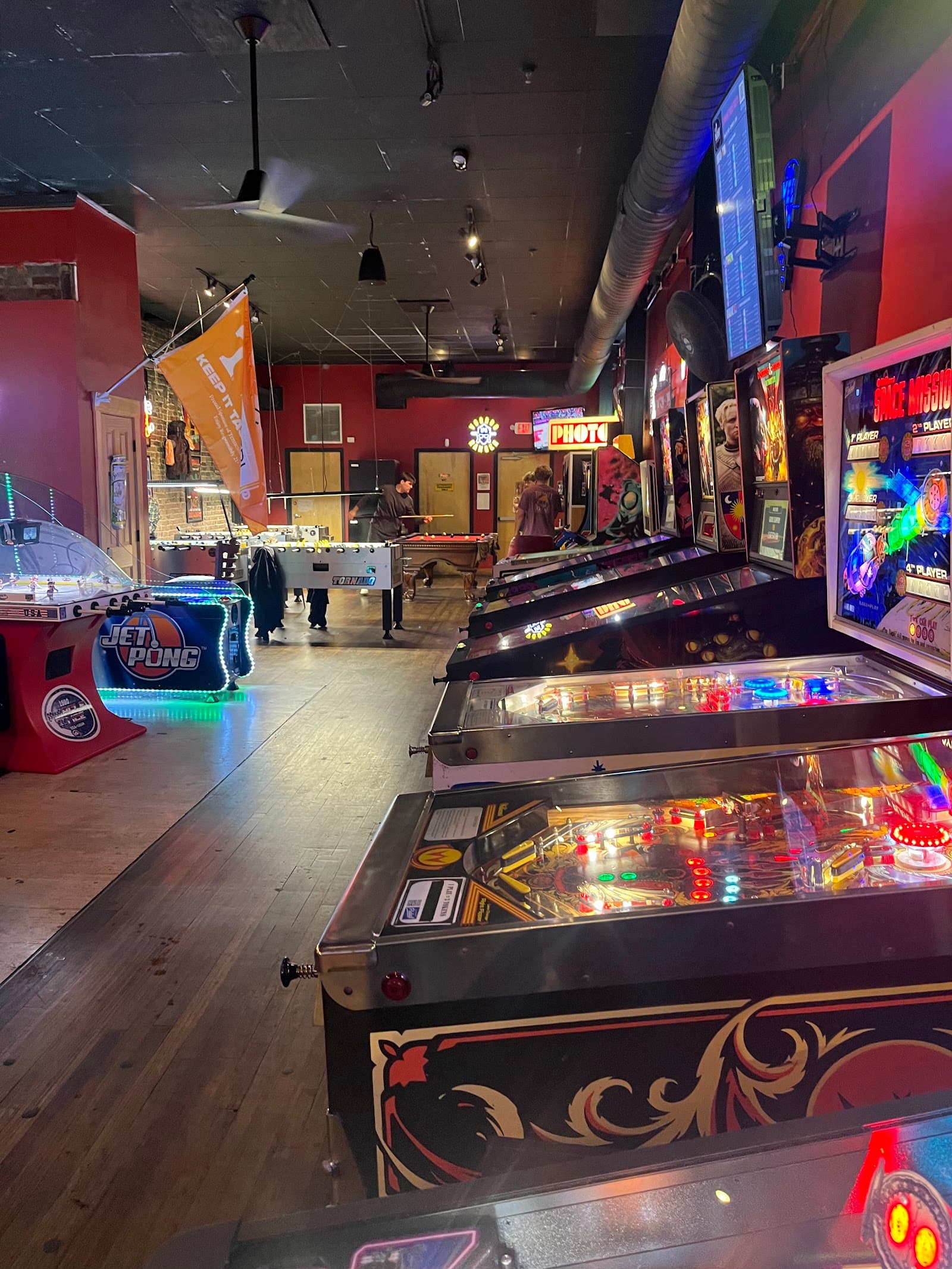 Suttree's High Gravity Tavern