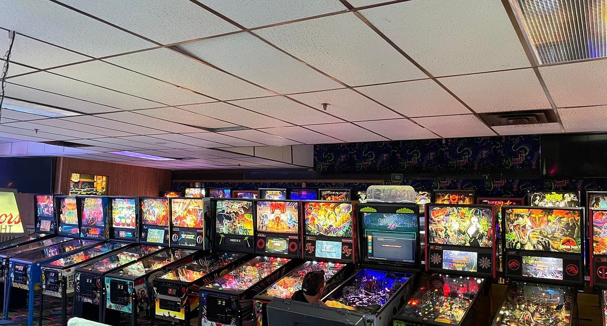 Blainbrook Entertainment Center photo 4