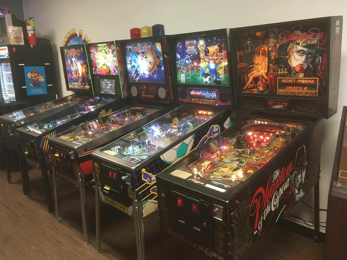 Channel 3 Retro Gaming Center photo 4