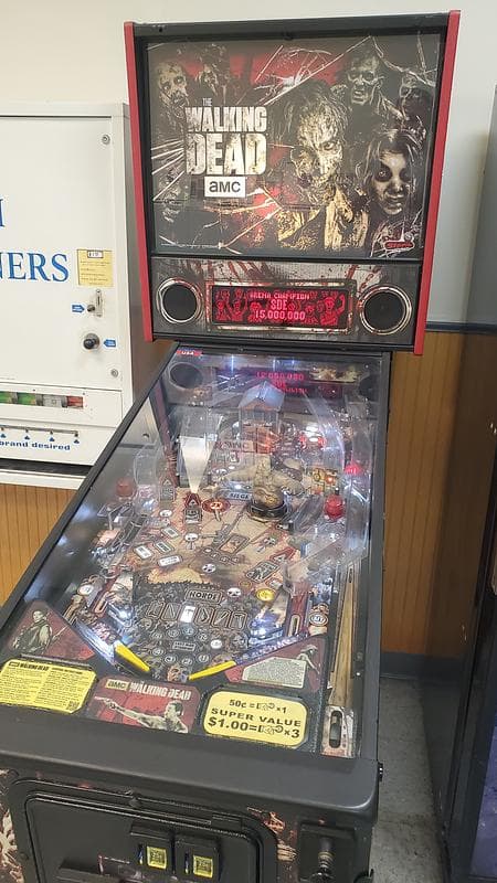 Country Club Laundromat photo 3