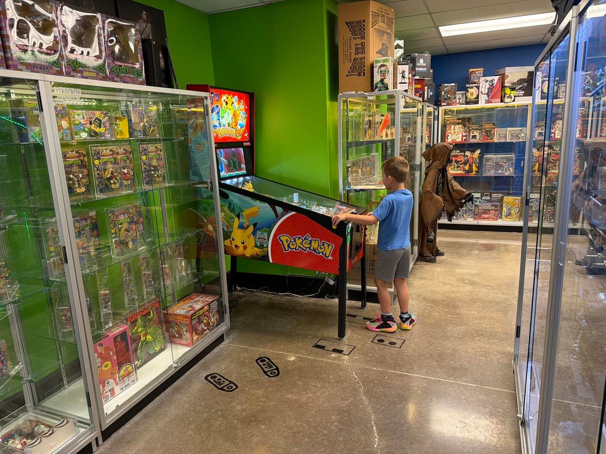 Dallas Vintage Toys photo 1