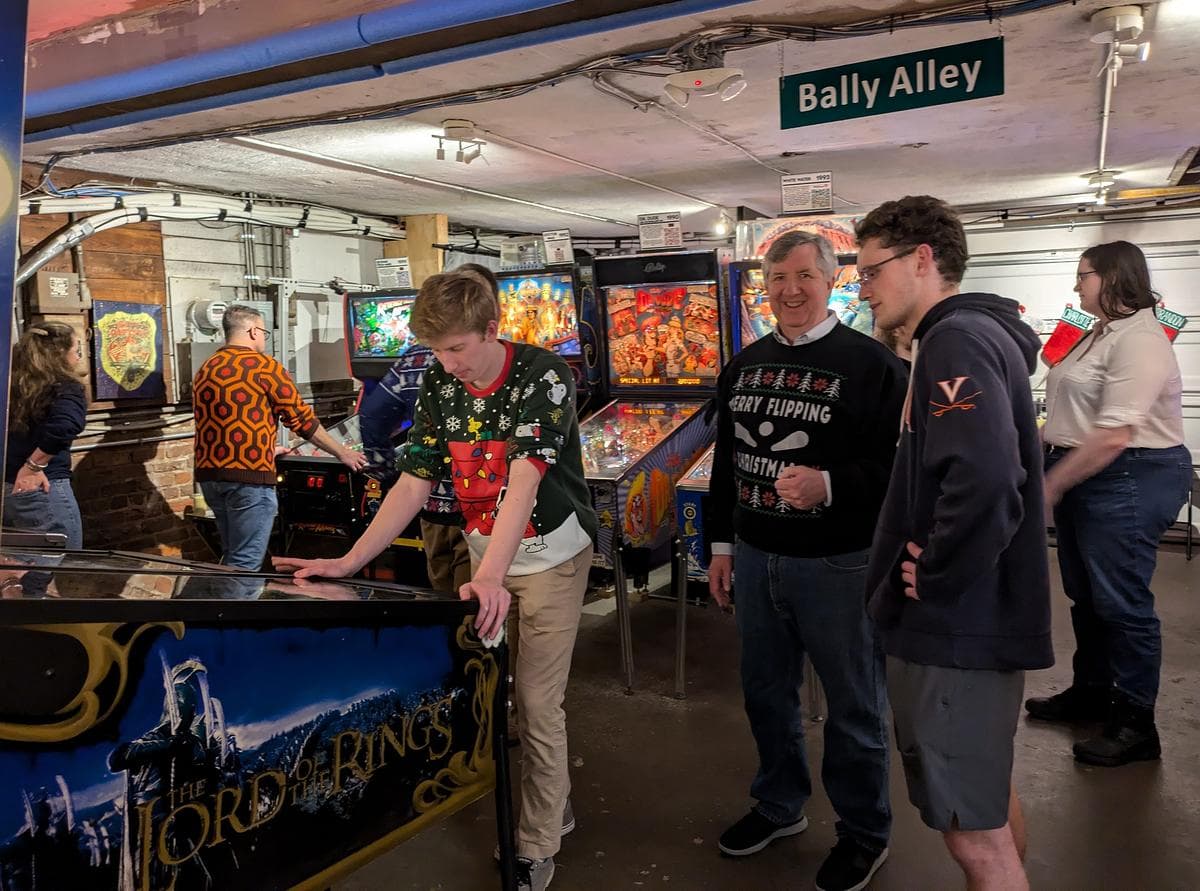 Decades Arcade photo 4