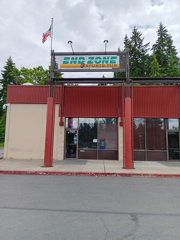 End Zone Sports Pub photo 2