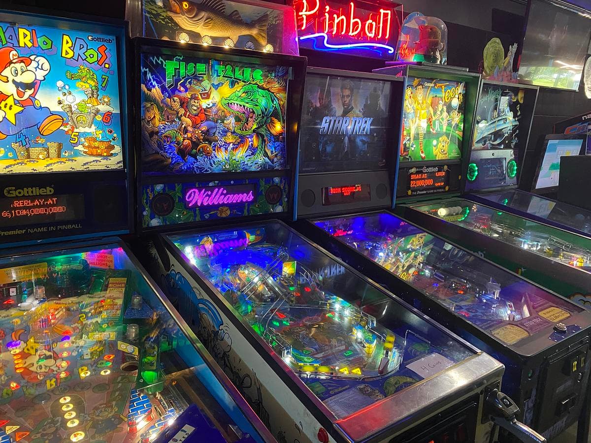 Flashback Retro Arcade + Bar photo 1
