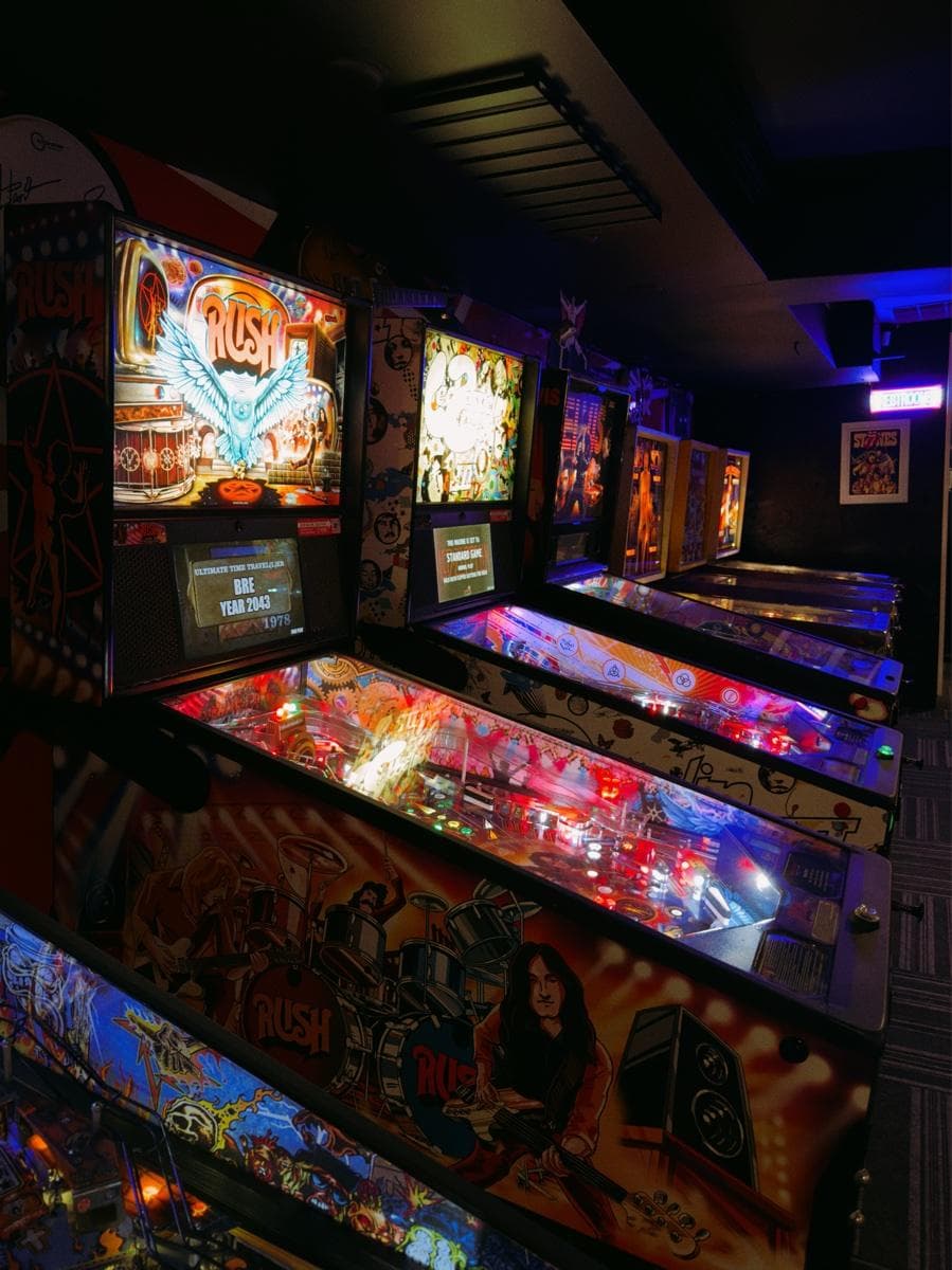 Free Play Pinball Arcade photo 2