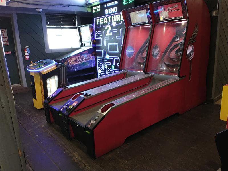 Hooks Bar & Grill photo 4