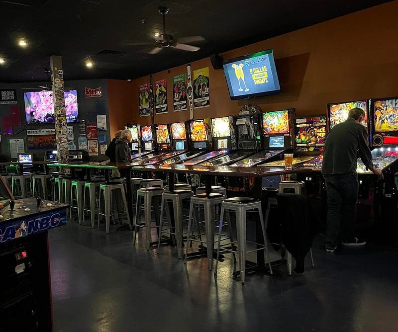 Level One Bar + Arcade (Columbus) photo 4