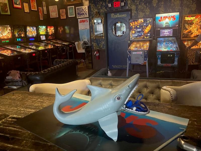 Little Dipper Lounge photo 6