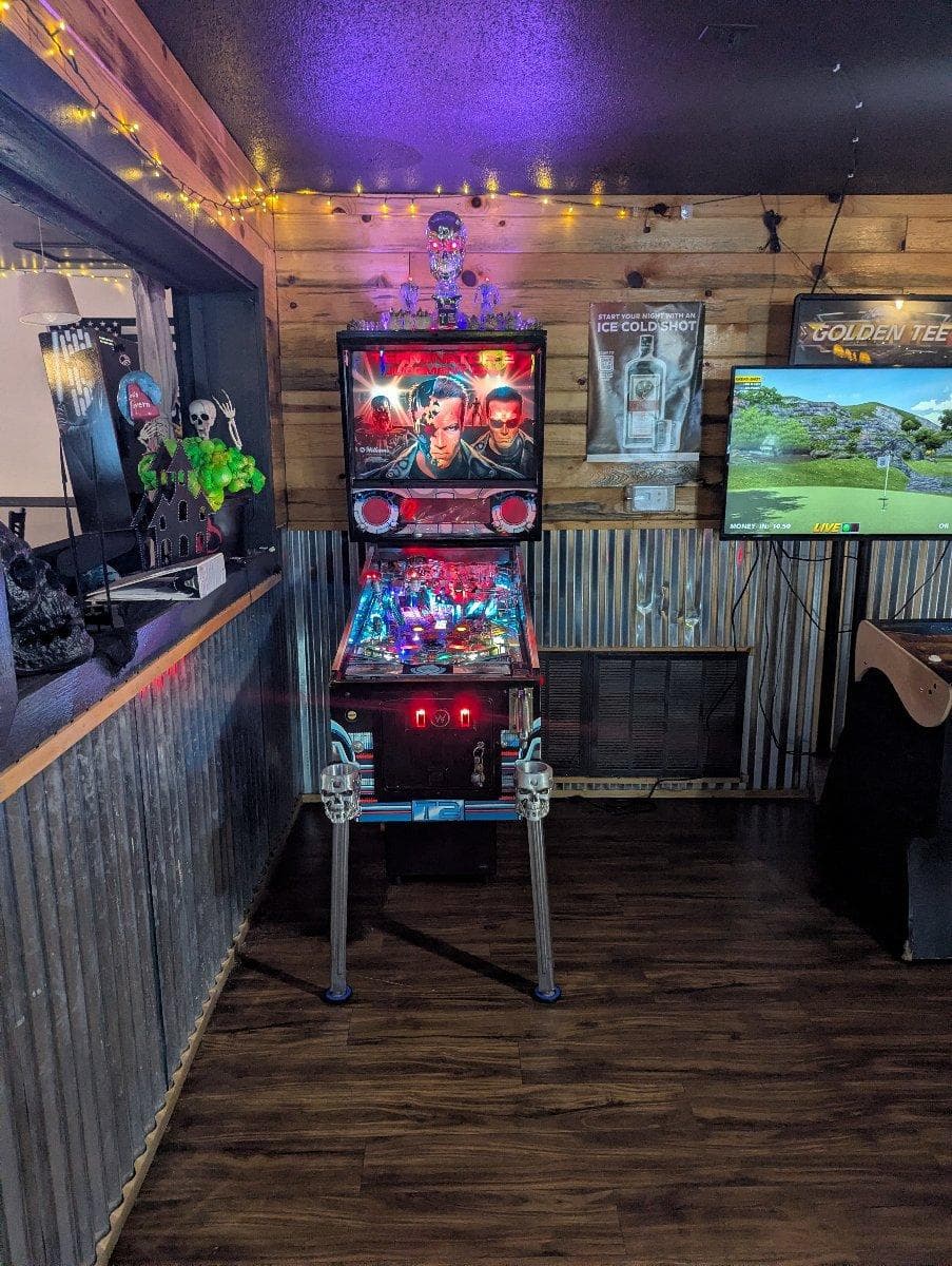 Lou's Tavern photo 1