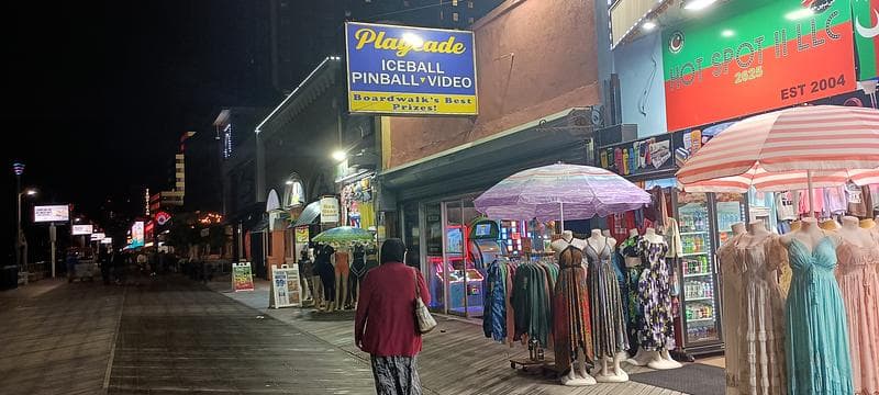Playcade Arcade photo 3