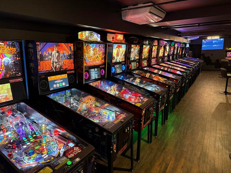 Public House Pinball photo 2