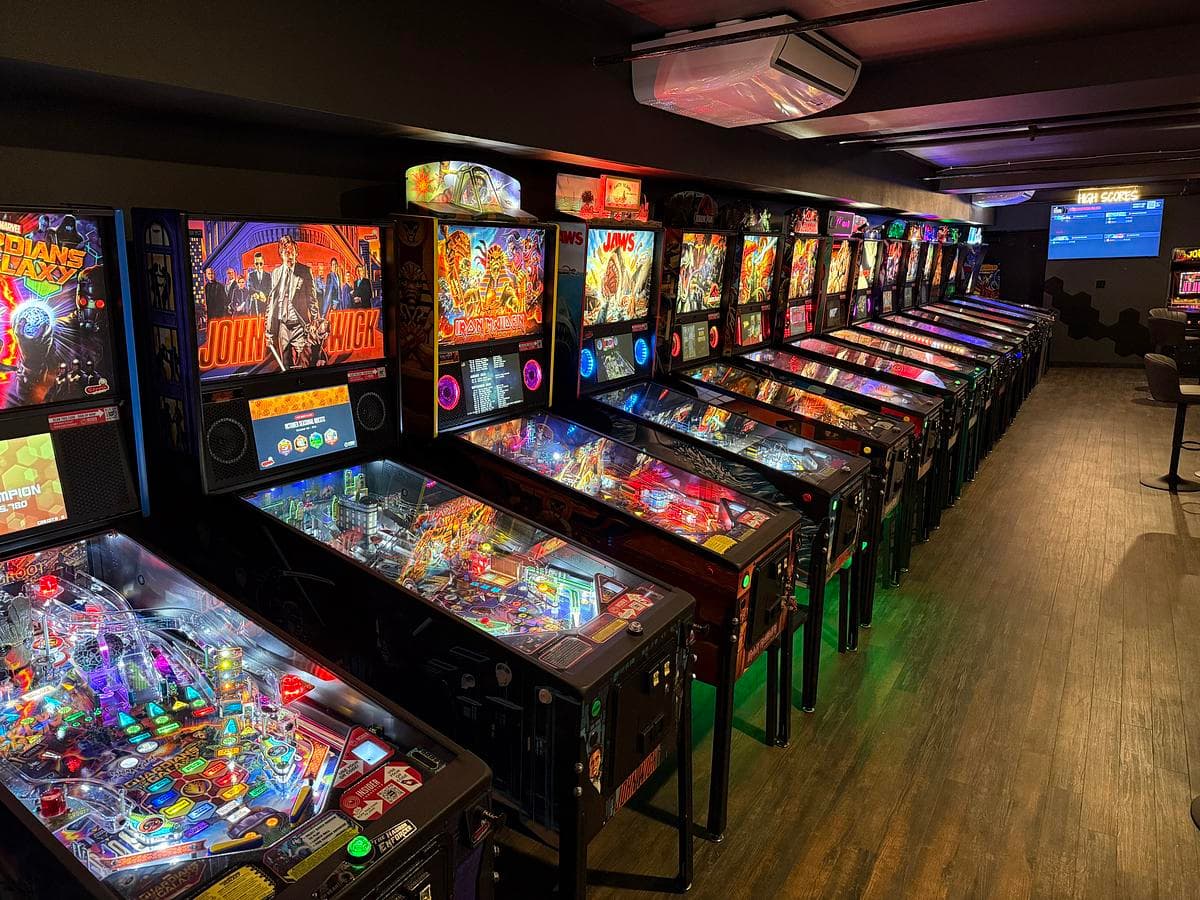 Public House Pinball photo 2