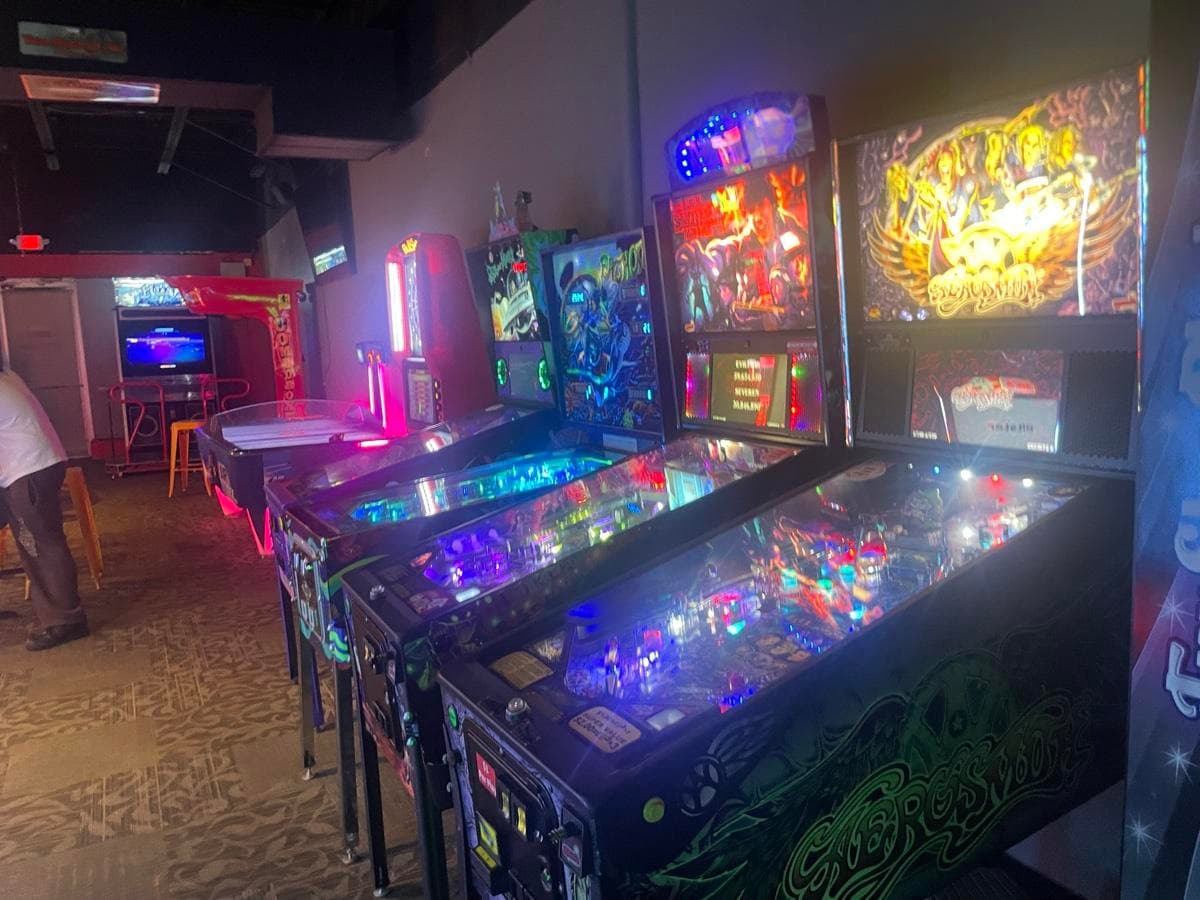 Quarter Up Bar Arcade photo 2