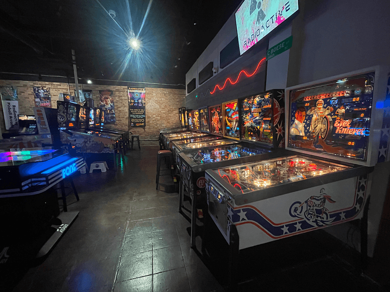 Radioactive Pinball Arcade photo 9