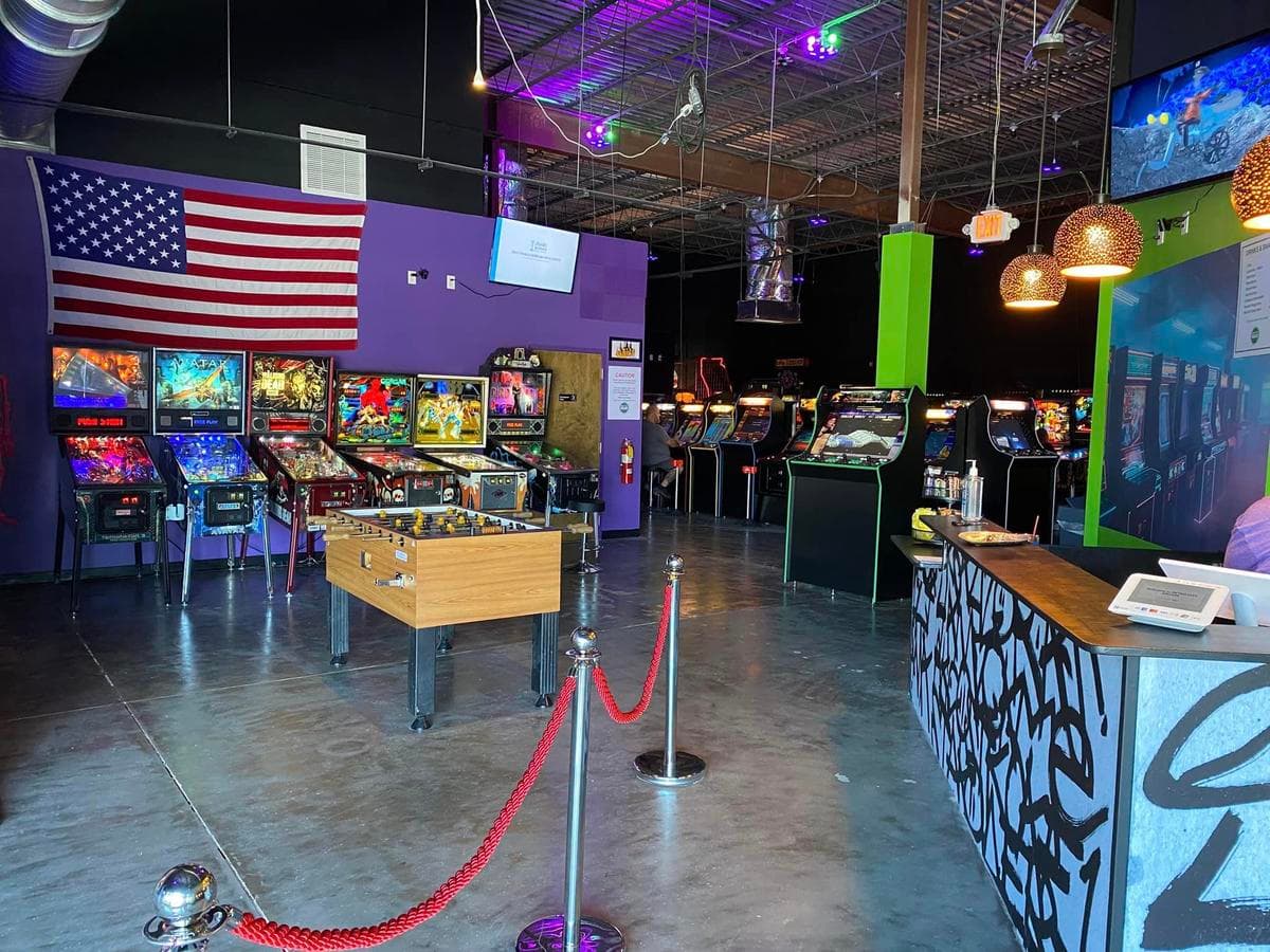 Retro City Arcade photo 2