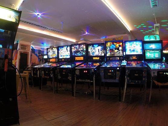 Robot City Games & Arcade photo 3