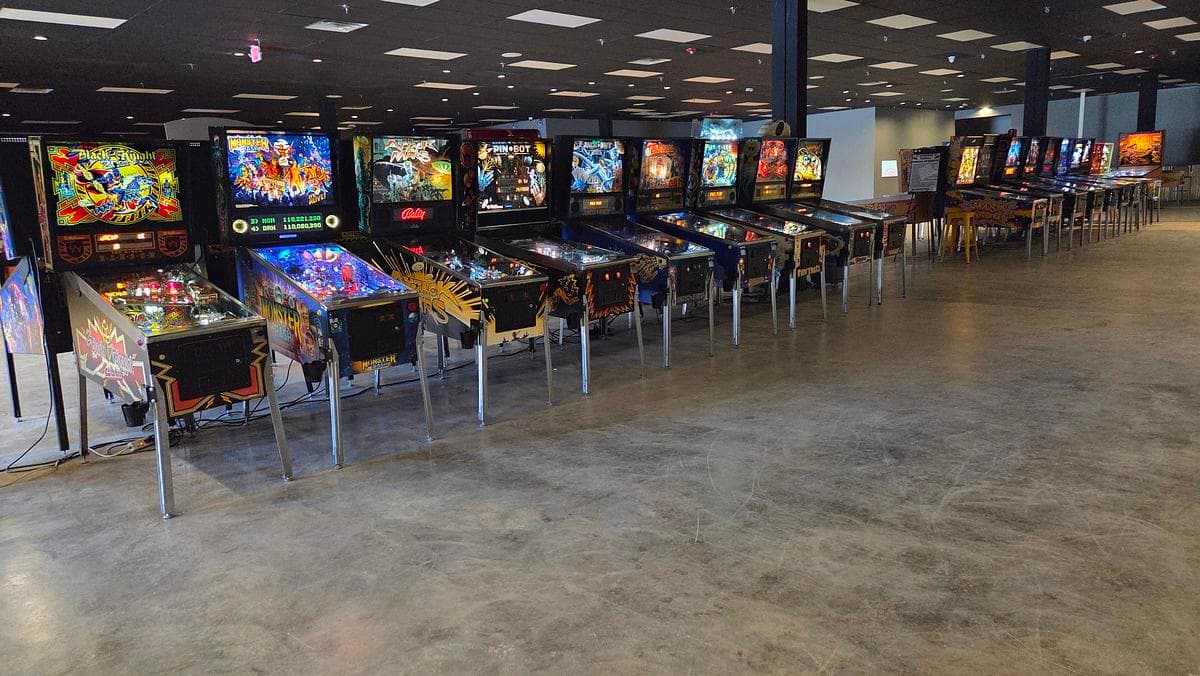 Spinners Pinball Arcade photo 1