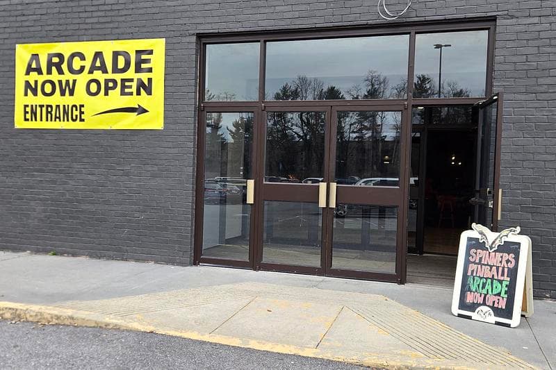 Spinners Pinball Arcade photo 1