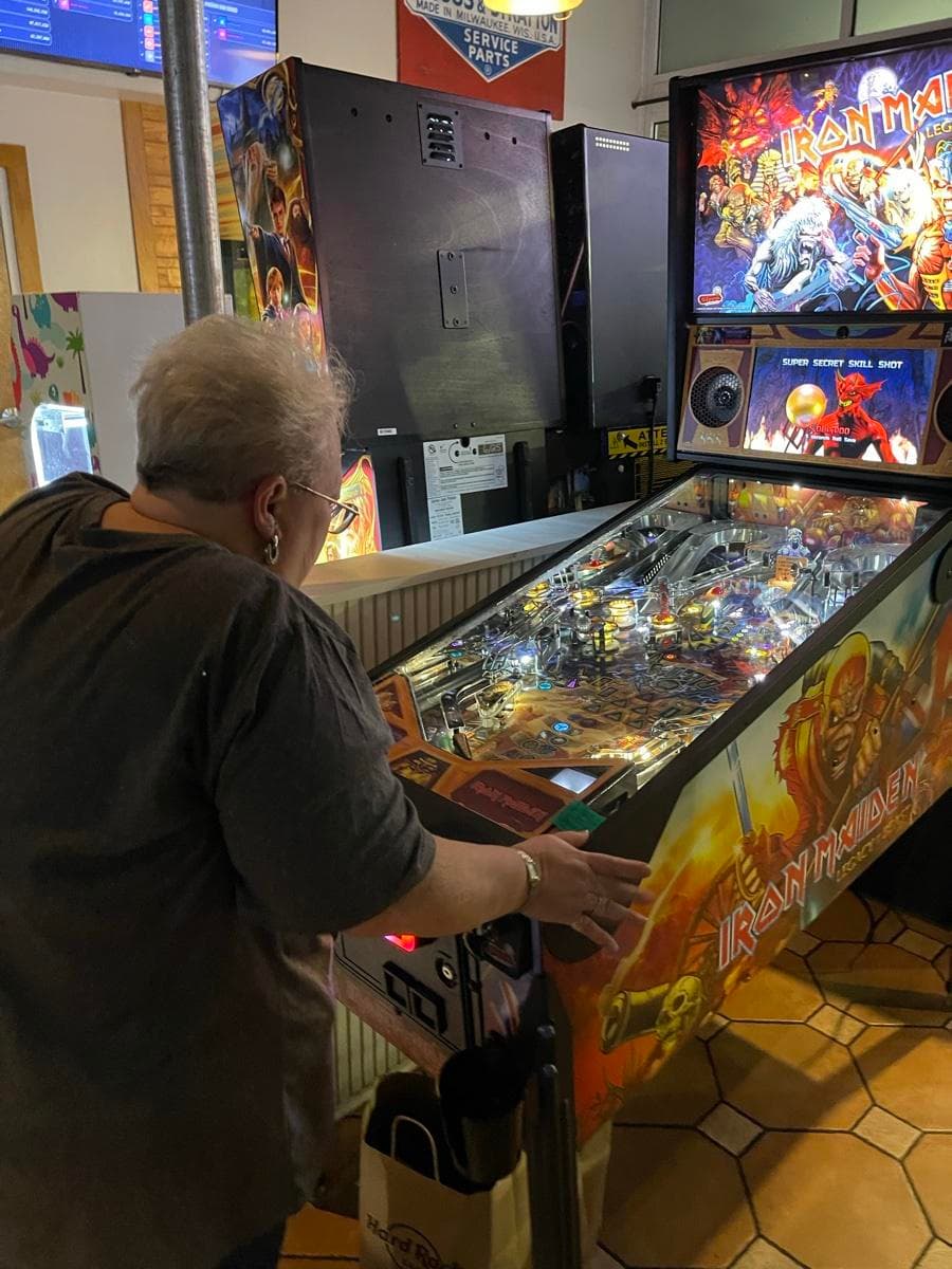 Tin Pin Game Bar photo 1