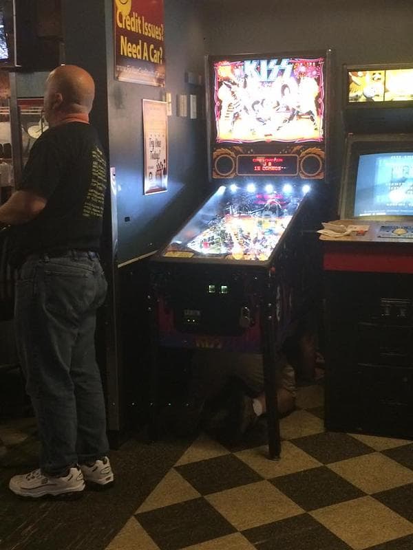 Trappers Pizza Pub photo 2