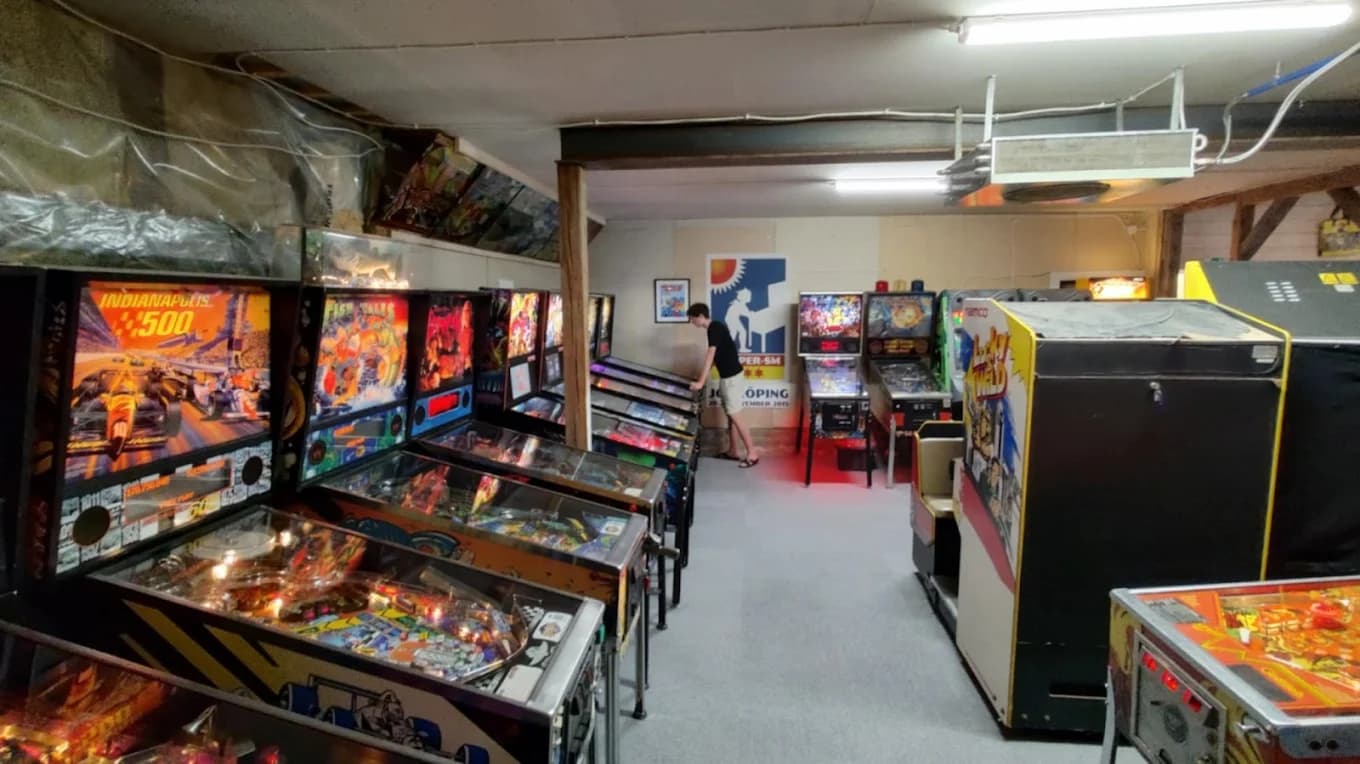 Pinball Inn