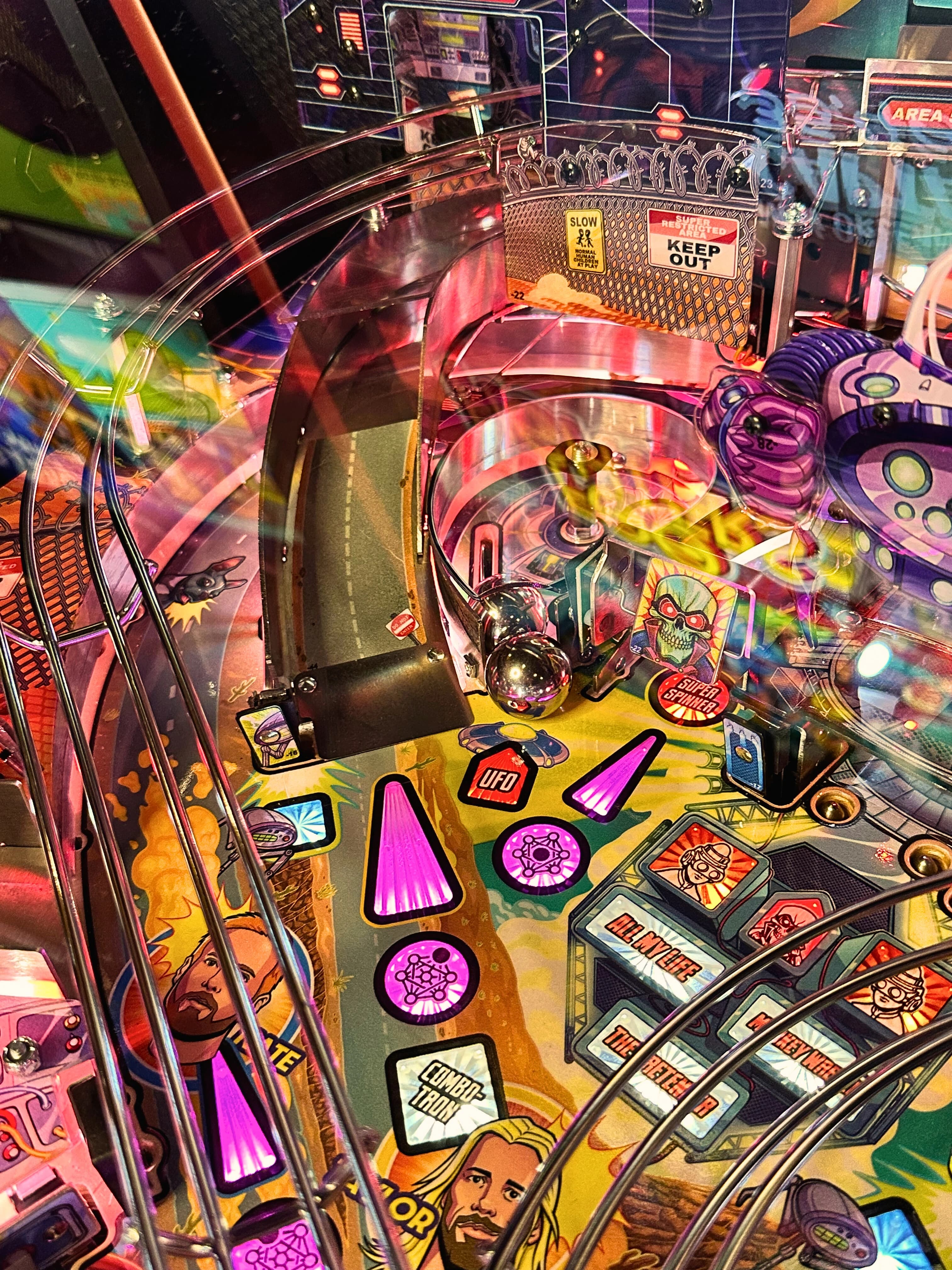 foo fighters pinball combotron closeup