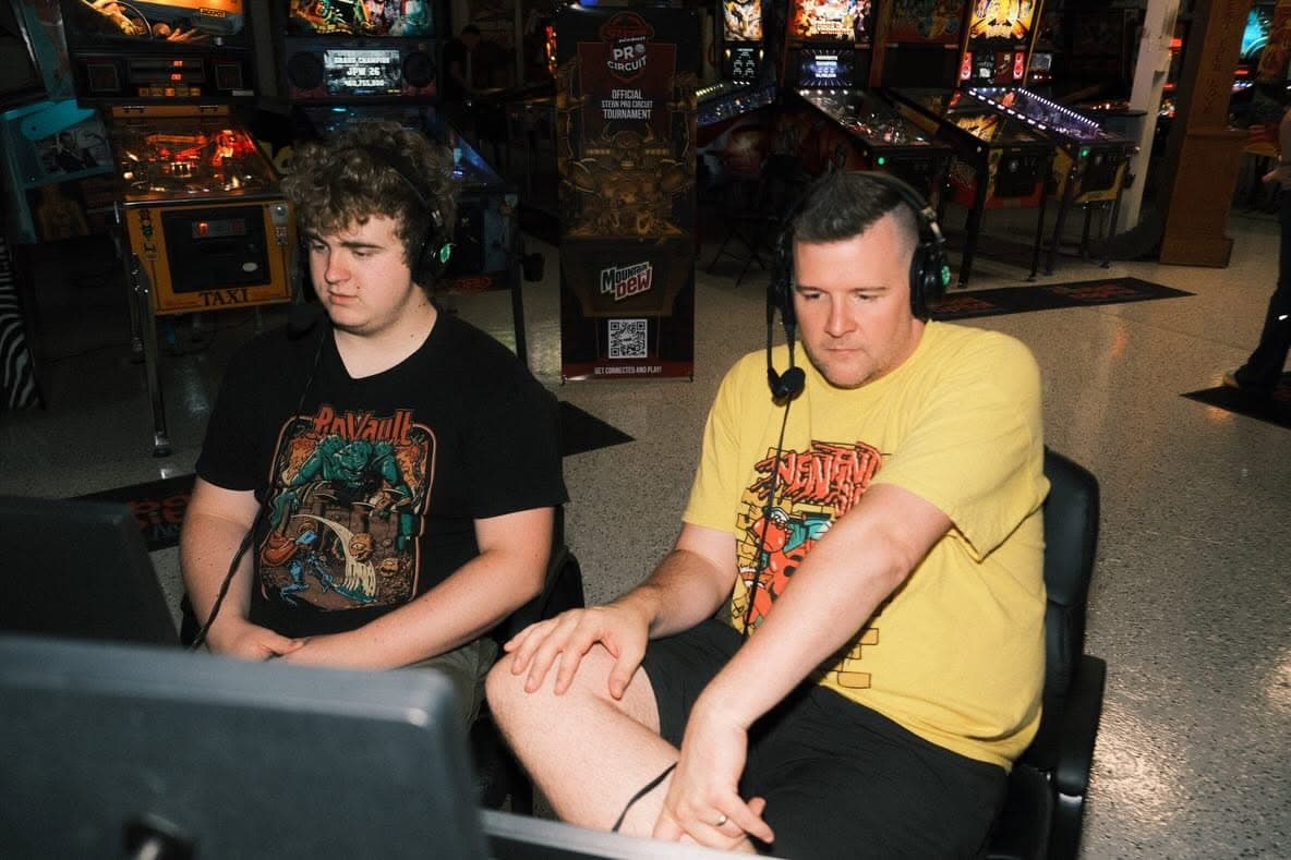Ss S5 Charles Jackson and Andy Bagwell on Commentary Candid