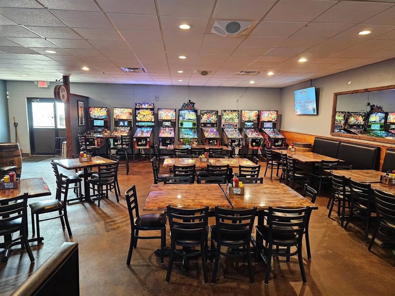 Louie's Tap House