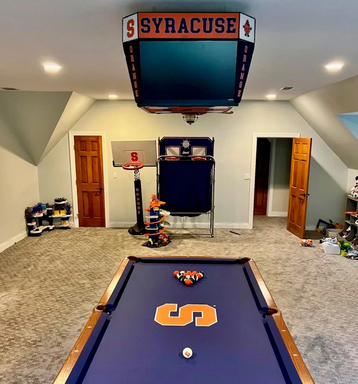mini jumbotron for home game room and pool table