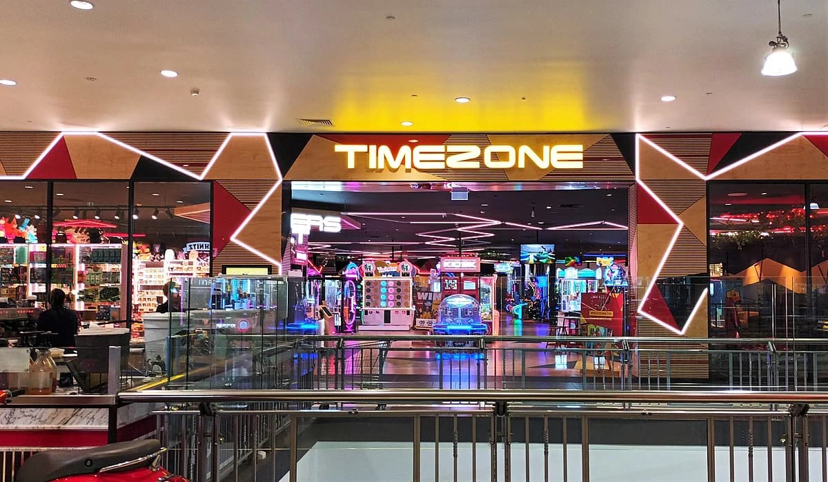timezone arcade retro arcade